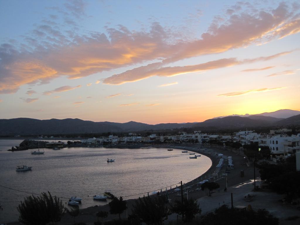 Next To Haraki Beach , Taverns Bars & 10 To Lindos Екстер'єр фото